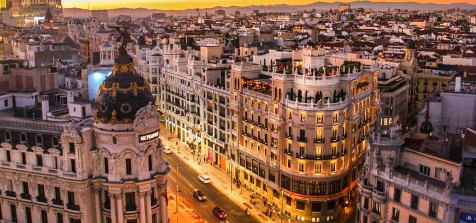 Discover Barcelona with our Sun & Culture Escape — a 2-night city break filled with Gaudí landmarks, beautiful beaches, Mediterranean sunshine, delicious tapas and vibrant Spanish culture. A perfect short getaway for couples, families and friends.