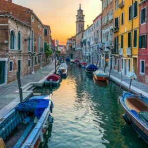 Venice Romantic Escape – 2 Nights of Canals & Charm!